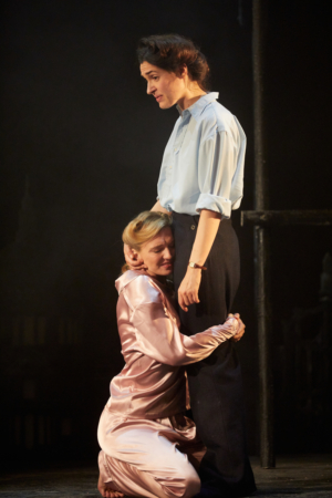 Review: THE NIGHT WATCH, Richmond Theatre Image