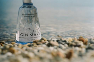 GIN MARE Mediterranean Inspired Gin for the Holidays and an Easy Recipe for Entertaining 