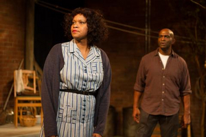 Review: FENCES at The Umbrella Stage Company Image