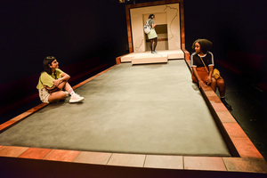 Review: UNKNOWN RIVERS, Hampstead Theatre Image