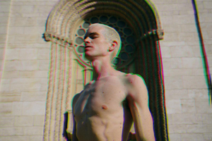 Vlossom Shares Video for Debut Single 'Catch Your Breath' Image