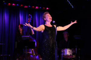 Review: Jennifer Barnhart Outdoes Herself with IT'S ABOUT TIME at The Laurie Beechman Theatre 