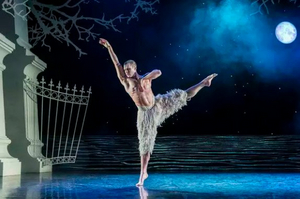 Review Roundup: SWAN LAKE at the Ahmanson - What Did the Critics Think? 