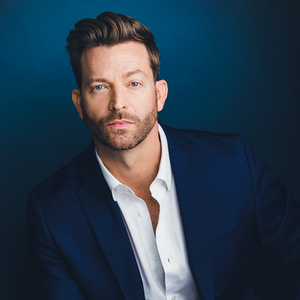 Review: Singer Levi Kreis Brings HOME FOR THE HOLIDAYS to LGBT Center  Image