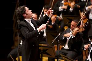 Gustavo Dudamel To Conduct Two Weeks of Programs at New York Philharmonic 