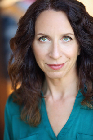 Interview: Actress Roslyn Cohn Shares High Points In Her Theatrical Career Thus Far 