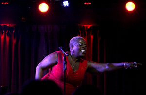 Review: A LILLIAS WHITE CHRISTMAS Brings Soul, Scatt and Christmas Spirit to The Green Room 42. 