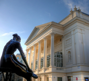 Lawyer Punched Fashion Designer at  Royal Opera House Image
