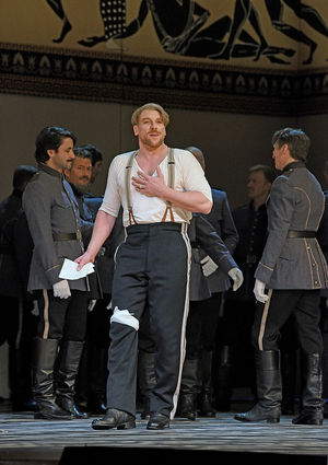 Review: A Silver Rose, Golden Voices and a Platinum Conductor Mark This Season's ROSENKAVALIER at the Met Image