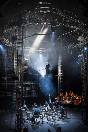 Review: LEXICON, Roundhouse Image