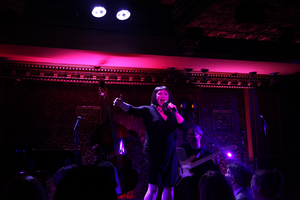 Review: BETTE, BABS & BEYOND Raises The Bar at 54 Below Image