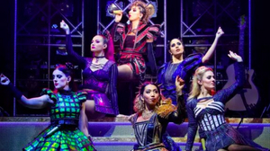 Review Roundup: Did the Critics Lose Their Heads Over SIX at Sydney Opera House? - Read the Reviews! Image