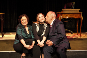 Review: LOVE LETTERS at Alhambra Theatre And Dining Image