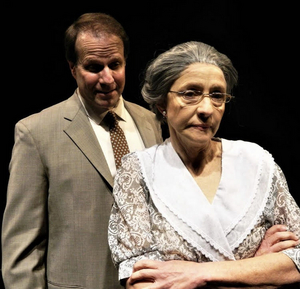 Review: DRIVING MISS DAISY at Theatre Three 