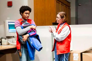 Review Roundup: PARIS Opens at Atlantic Stage 2 - What Did the Critics Think? Image