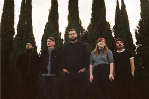 Spanish Love Songs Premiere New Video 'Beachfront Property' Image