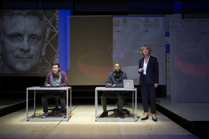 Review: THE HAYSTACK, Hampstead Theatre Image