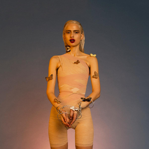 Banoffee Gears Up for Debut Album with Single 'Contagious' Image