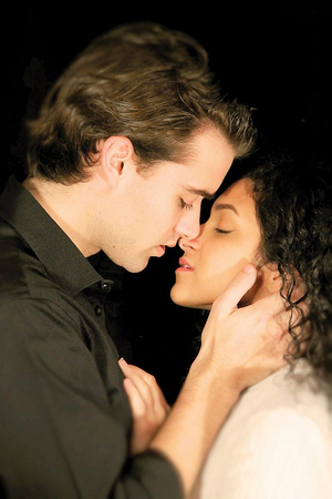 Review: ROMEO AND JULIET at Oklahoma Shakespeare is riveting, romantic, and incredibly relevant. Image