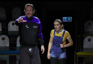 Review: THE POLITICAL HISTORY OF SMACK AND CRACK, Tron Theatre, Glasgow 