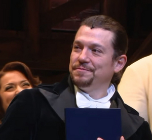 Miguel Cervantes Will Return to HAMILTON Following the Death of His Daughter Image