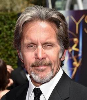 Ensemble Member Gary Cole to Emcee Steppenwolf 2020 Gala Image