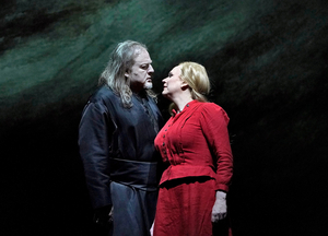 Review: Girard's Disappointing New DUTCHMAN Drops Anchor at the Met Image