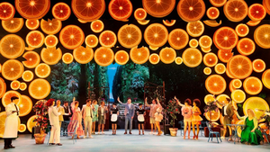 Review: DEN SKALDEDE FRISØR at One And Only Musical Teater Image