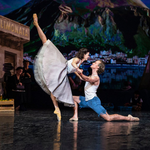 Feature: SE DET KONGELIGE TEATERS FORESTILLINGER FRA SOFAEN at Det Kongelige Teater Image