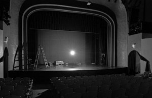 BWW Blog: Your Show May Be Gone But Your Theatre Family Is Forever Image
