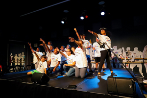 Auditorium Theatre's Hearts to Art Summer Camp Returns for 16th Summer Image