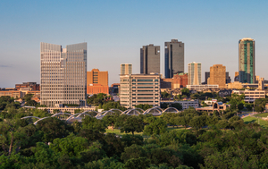 FORT WORTH Food Scene Gives Back to the Community Image