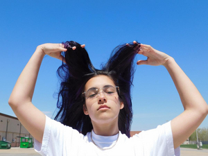 Evann McIntosh Signs to Mom+Pop! Image