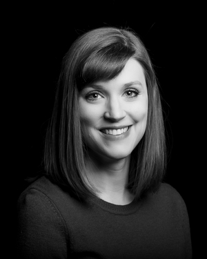 Des Moines Spotlight Series: Meet Kim Haymes of THE CAKE at Iowa Stage Image