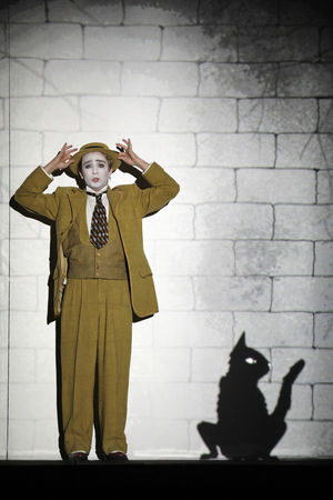 Feature: FREE ONLINE OPERA AND SONG MAY 8-15 on Home Computer Screens Image