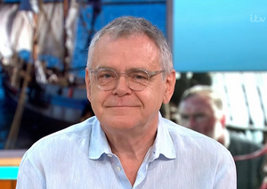 Kevin McNally to Appear on Playbox Theatre's CHATTERBOX Image