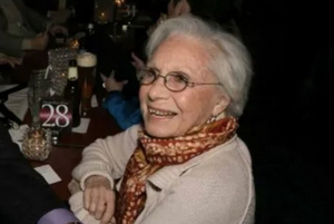 Elly Stone, Best Known For JACQUES BREL IS ALIVE AND WELL AND LIVING IN PARIS, Has Died at 93 Image