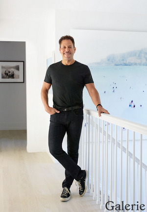 ViacomCBS' Entertainment & Youth Group Inks Multi-Year Deal with Emmy Winner Darren Star Image
