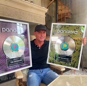 Tim McGraw Honored By Pandora With The Billionaire Plaque Image