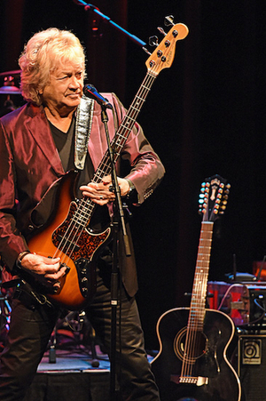 John Lodge Releases New Single 'In These Crazy Times (Isolation mix)' 