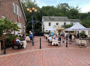 Paper Mill Playhouse Extends Brookside Cabaret Through the Summer Image