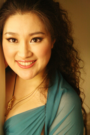 Feature: ONLINE OPERA/SONG AUGUST 1 - 8 at Home Computer Screens Image
