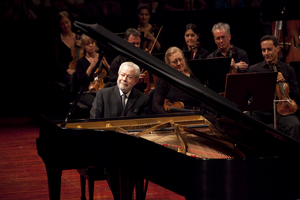 WQXR and Lincoln Center Announce MOSTLY MOZART FESTIVAL ON WQXR Image
