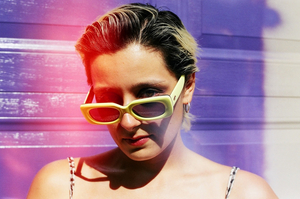 Nyssa Premieres New Single 'The Swans' Image