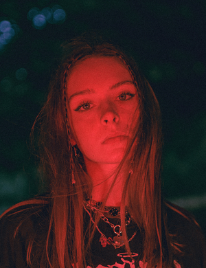 Hear New Single 'Drop Dead' from Holly Humberstone Image