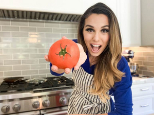 FOX Announces All-New Digital Short Series BUCKET LIST BISTRO Hosted by Christy Carlson Romano  Image