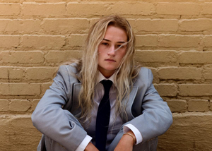CASSIDY KING Shares New Single 'Safe Places' Image