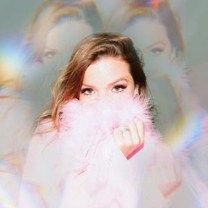 Lulu Simon Releases Glistening New Single 'Strangers' Image