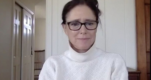 Julie Taymor Discusses Her New Film THE GLORIAS and More on Backstage LIVE With Richard Ridge Image