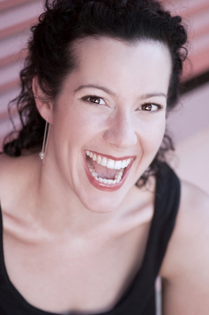 Winter Park Playhouse Presents BACK HOME TO BROADWAY Featuring Laura Hodos Image